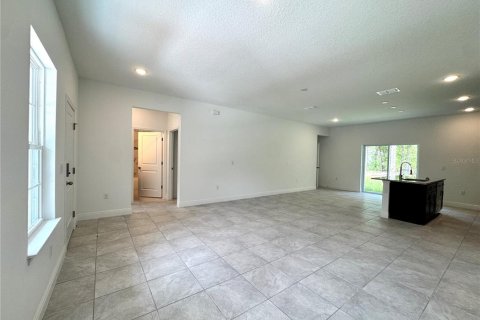 Villa ou maison à vendre à Citrus Springs, Floride: 4 chambres, 146.79 m2 № 1778573 - photo 4