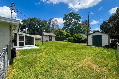House in Apopka, Florida 5 bedrooms, 119.29 sq.m. № 2312472 - photo 5