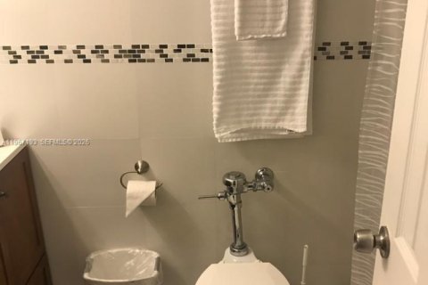 Copropriété à vendre à Hallandale Beach, Floride: 1 chambre, 29.73 m2 № 2081373 - photo 6