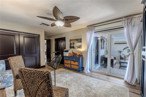 Casa en venta en Saint Petersburg, Florida, 2 dormitorios, 148.64 m2 № 2386682 - foto 23