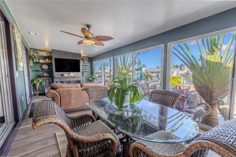 Casa en venta en Saint Petersburg, Florida, 2 dormitorios, 148.64 m2 № 2386682 - foto 28