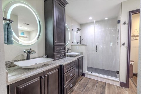 Casa en venta en Saint Petersburg, Florida, 2 dormitorios, 148.64 m2 № 2386682 - foto 19