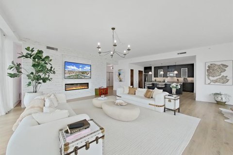 Condominio en venta en Tampa, Florida, 3 dormitorios, 328.78 m2 № 2114858 - foto 14