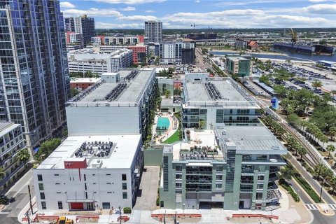 Condominio en venta en Tampa, Florida, 3 dormitorios, 328.78 m2 № 2114858 - foto 11