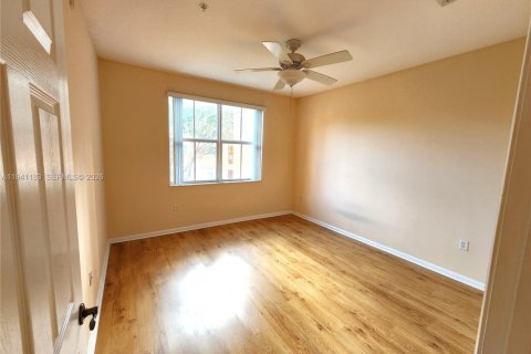 Снять в аренду кондоминиум в Мирамар, Флорида 1 спальня, 72м2, № 1998115 - фото 16