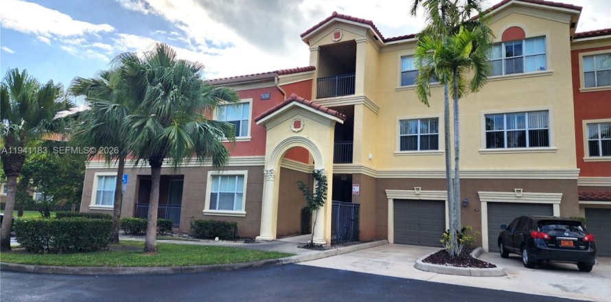 Кондоминиум с 1 спальней в Мирамар, Флорида № 1998115