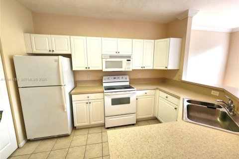 Снять в аренду кондоминиум в Мирамар, Флорида 1 спальня, 72м2, № 1998115 - фото 7