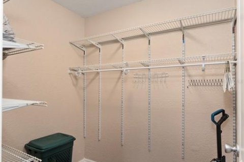 Villa ou maison à louer à North Port, Floride: 2 chambres, 81.1 m2 № 2101689 - photo 15