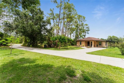 Villa ou maison à louer à North Port, Floride: 2 chambres, 81.1 m2 № 2101689 - photo 20