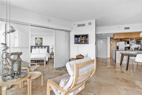 Copropriété à louer à Miami, Floride: 2 chambres, 97.36 m2 № 1764469 - photo 26