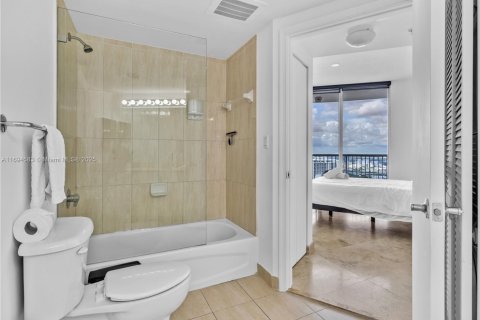 Copropriété à louer à Miami, Floride: 2 chambres, 97.36 m2 № 1764469 - photo 29