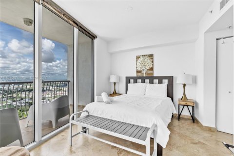Copropriété à louer à Miami, Floride: 2 chambres, 97.36 m2 № 1764469 - photo 27