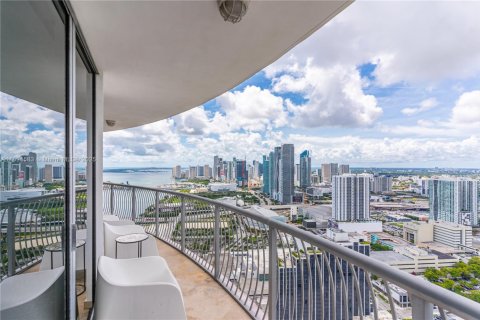 Copropriété à louer à Miami, Floride: 2 chambres, 97.36 m2 № 1764469 - photo 14