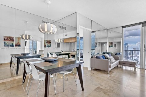 Copropriété à louer à Miami, Floride: 2 chambres, 97.36 m2 № 1764469 - photo 22