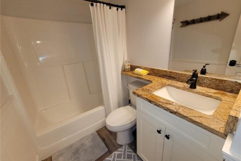 Condominio en alquiler en Venice, Florida, 2 dormitorios, 83.05 m2 № 1895199 - foto 13