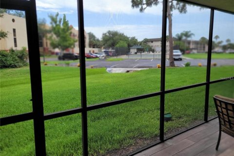 Condominio en alquiler en Venice, Florida, 2 dormitorios, 83.05 m2 № 1895199 - foto 2