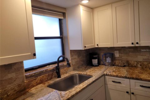 Condominio en alquiler en Venice, Florida, 2 dormitorios, 83.05 m2 № 1895199 - foto 16