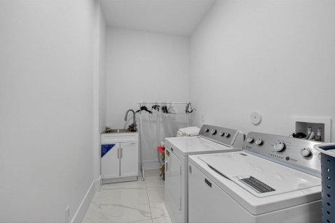 Купить виллу или дом в Бока-Ратон, Флорида 1 комната, 314.01м2, № 2083713 - фото 27