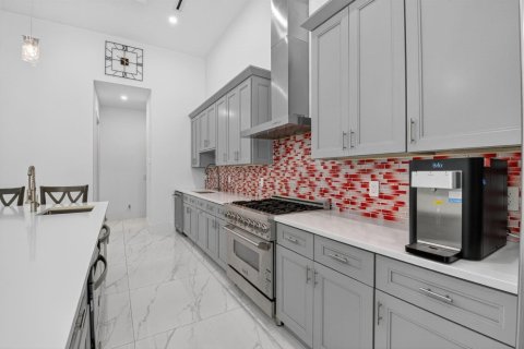 Купить виллу или дом в Бока-Ратон, Флорида 1 комната, 314.01м2, № 2083713 - фото 20