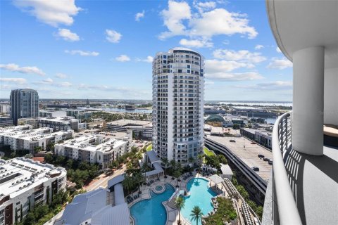 Condo in Tampa, Florida, 3 bedrooms  № 1877348 - photo 17