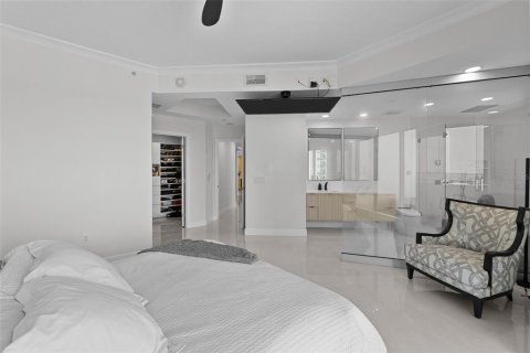 Condo in Tampa, Florida, 3 bedrooms  № 1877348 - photo 12
