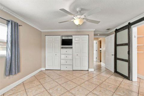 Villa ou maison à vendre à Tampa, Floride: 4 chambres, 135.64 m2 № 2406567 - photo 27