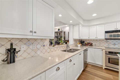 Copropriété à vendre à Sarasota, Floride: 3 chambres, 213.12 m2 № 1733747 - photo 14