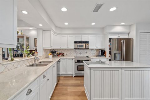 Copropriété à vendre à Sarasota, Floride: 3 chambres, 213.12 m2 № 1733747 - photo 11
