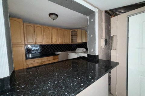 Casa en alquiler en Tampa, Florida, 4 dormitorios, 172.15 m2 № 2094048 - foto 7