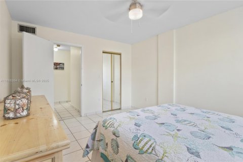 Copropriété à vendre à Miami Beach, Floride: 1 chambre, 67.35 m2 № 2021280 - photo 11