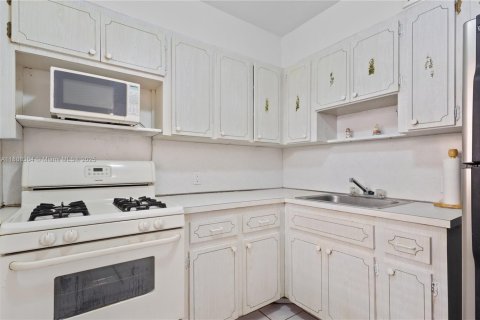 Copropriété à vendre à Miami Beach, Floride: 1 chambre, 67.35 m2 № 2021280 - photo 7