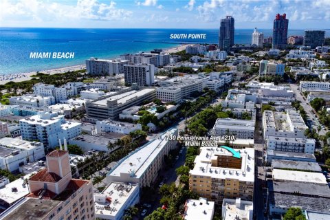 Copropriété à vendre à Miami Beach, Floride: 1 chambre, 67.35 m2 № 2021280 - photo 17