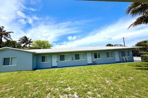Propiedad comercial en venta en Fort Lauderdale, Florida, 225.1 m2 № 2152455 - foto 15