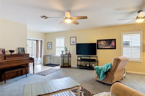 Villa ou maison à vendre à New Smyrna Beach, Floride: 3 chambres, 164.81 m2 № 2285034 - photo 21
