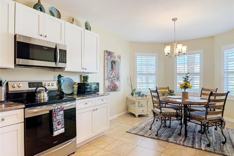 Villa ou maison à vendre à New Smyrna Beach, Floride: 3 chambres, 164.81 m2 № 2285034 - photo 12