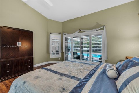 House in Coral Springs, Florida 5 bedrooms, 232.81 sq.m. № 1686148 - photo 18