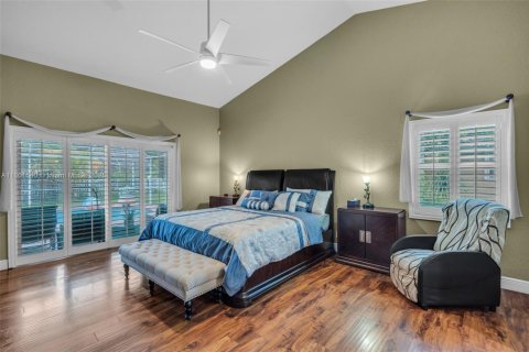 House in Coral Springs, Florida 5 bedrooms, 232.81 sq.m. № 1686148 - photo 17