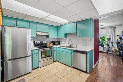 Villa ou maison à vendre à Saint Petersburg, Floride: 2 chambres, 107.86 m2 № 2400215 - photo 14