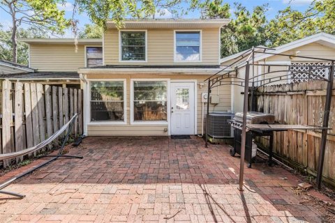 Townhouse in Lutz, Florida 3 bedrooms, 109.44 sq.m. № 1894095 - photo 30