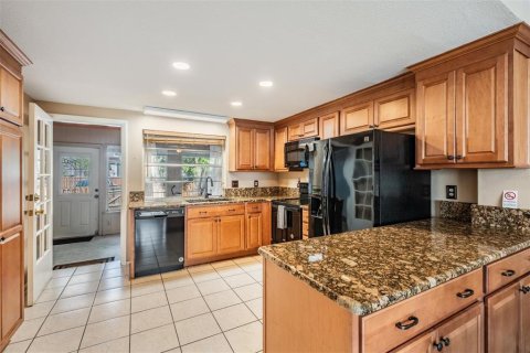 Townhouse in Lutz, Florida 3 bedrooms, 109.44 sq.m. № 1894095 - photo 13