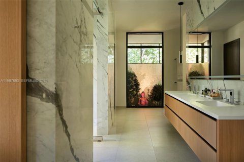 Купить виллу или дом в Пайнкрест, Флорида 7 спален, 589.46м2, № 2051562 - фото 21