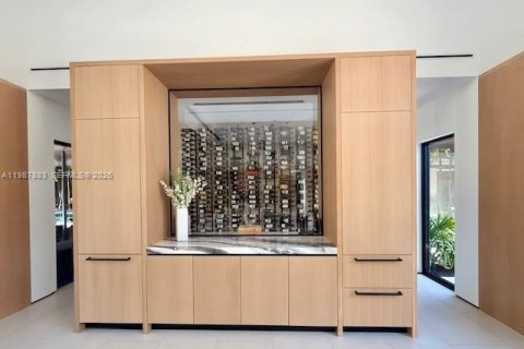 Купить виллу или дом в Пайнкрест, Флорида 7 спален, 589.46м2, № 2051562 - фото 12