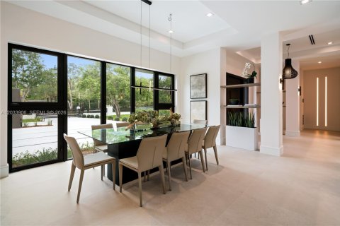 Casa en venta en Miami, Florida, 5 dormitorios, 466.74 m2 № 2248538 - foto 17