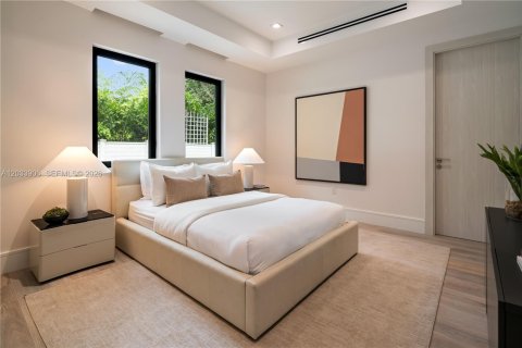 Casa en venta en Miami, Florida, 5 dormitorios, 466.74 m2 № 2248538 - foto 30