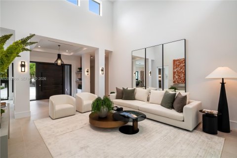 Casa en venta en Miami, Florida, 5 dormitorios, 466.74 m2 № 2248538 - foto 8