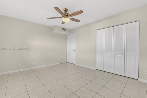 Copropriété à vendre à Coconut Creek, Floride: 2 chambres, 107.4 m2 № 1963184 - photo 23