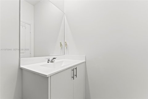 Купить таунхаус в Майами, Флорида 3 спальни, 157.47м2, № 2049563 - фото 27