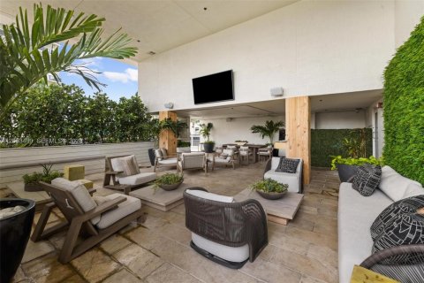 Copropriété à louer à Hallandale Beach, Floride: 3 chambres, 144.37 m2 № 2378381 - photo 23