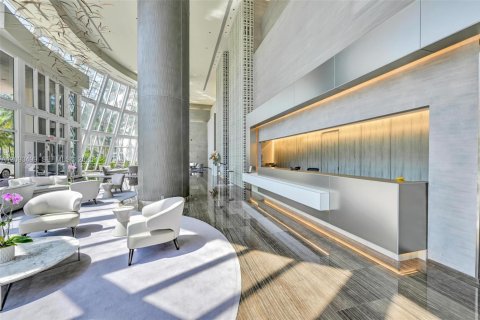 Copropriété à louer à Hallandale Beach, Floride: 3 chambres, 144.37 m2 № 2378381 - photo 29