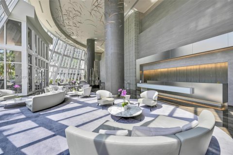 Copropriété à louer à Hallandale Beach, Floride: 3 chambres, 144.37 m2 № 2378381 - photo 30